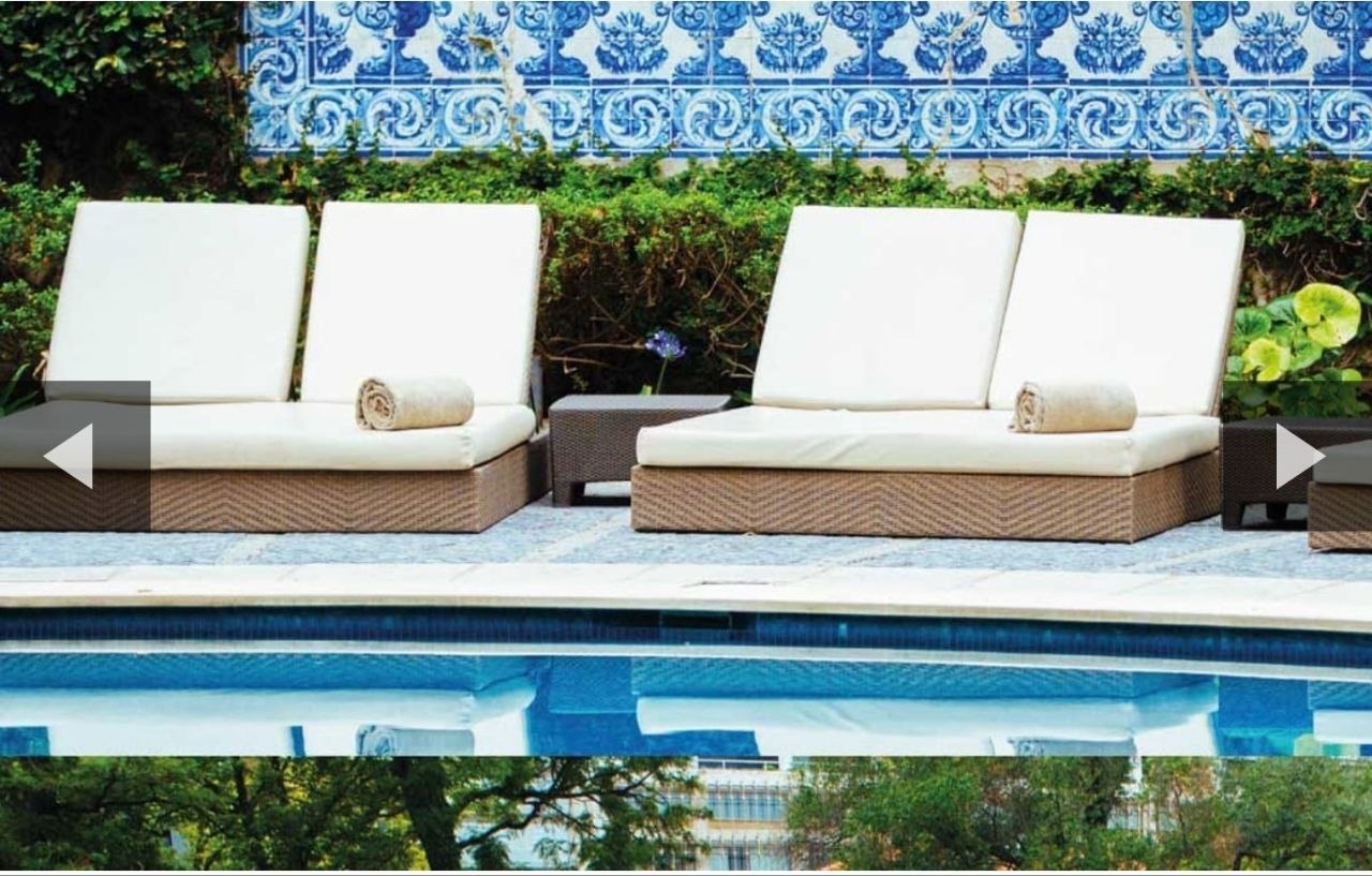 Avani Avenida Liberdade Lisbon pool loungers